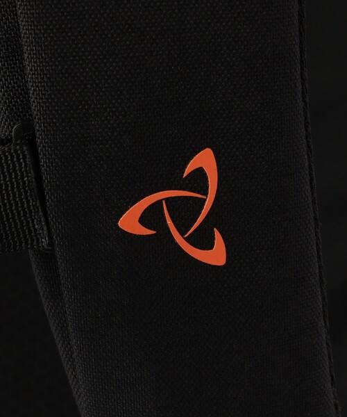 MYSTERY RANCH（ミステリーランチ）の「MYSTERY RANCH/ミステリーランチ CATALYST 22（バックパック/リュック・メンズ・ブラック・ONE SIZE）」の5枚目の写真