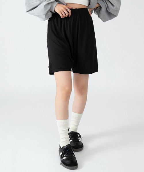 United Athle（ユナイテッドアスレ）の「【United Athle】4.4オンス ドライスムース リサイクルポリエステル ショーツ ハーフパンツ UVカット 紫外線カット 吸水速乾 ジム ヨガ ランニング トレーニング 5702（スウェットパンツ・レディース・ブラック/ダークグリーン/ネイビー/ダークパープル/スミクロ/グレイッシュブルー・L/XL/S/M）」の14枚目の写真