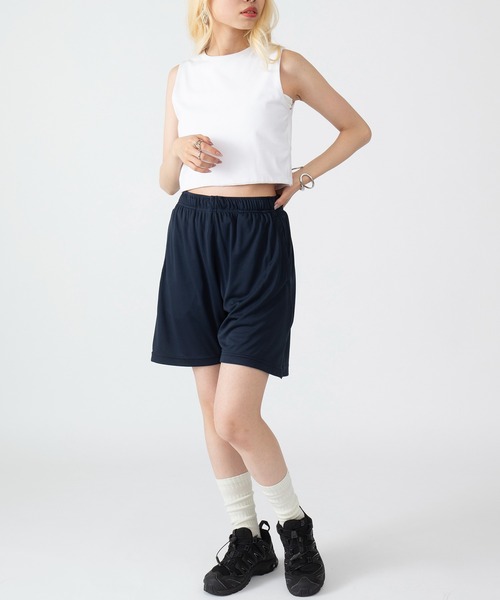 United Athle（ユナイテッドアスレ）の「【United Athle】4.4オンス ドライスムース リサイクルポリエステル ショーツ ハーフパンツ UVカット 紫外線カット 吸水速乾 ジム ヨガ ランニング トレーニング 5702（スウェットパンツ・レディース・ブラック/ダークグリーン/ネイビー/ダークパープル/スミクロ/グレイッシュブルー・L/XL/S/M）」の21枚目の写真