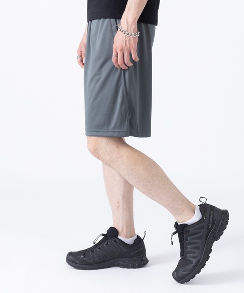 United Athle（ユナイテッドアスレ）の「【United Athle】4.4オンス ドライスムース リサイクルポリエステル ショーツ ハーフパンツ UVカット 紫外線カット 吸水速乾 ジム ヨガ ランニング トレーニング 5702（スウェットパンツ・レディース・ブラック/ダークグリーン/ネイビー/ダークパープル/スミクロ/グレイッシュブルー・L/XL/S/M）」の10枚目の写真