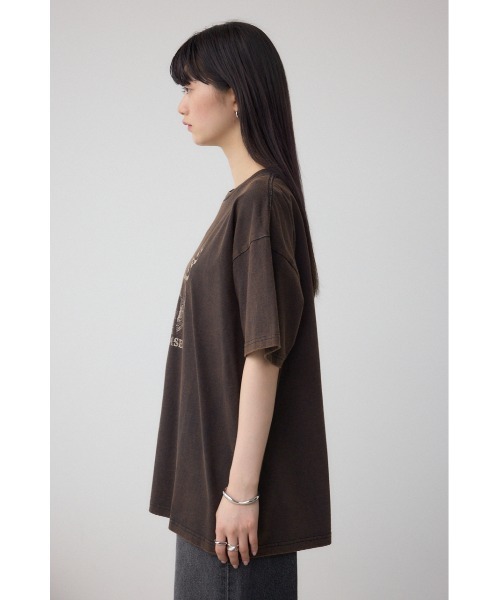 AZUL by moussy(アズールバイマウジー)の「USEDロックルーズTシャツ(Tシャツ/カットソー・レディース・イエロー系その他/ピンク系その他・FREE)」の7枚目の写真