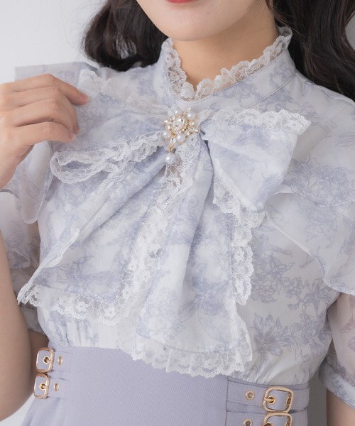 ROJITA（ロジータ）の「花柄ボウタイドッキングワンピース