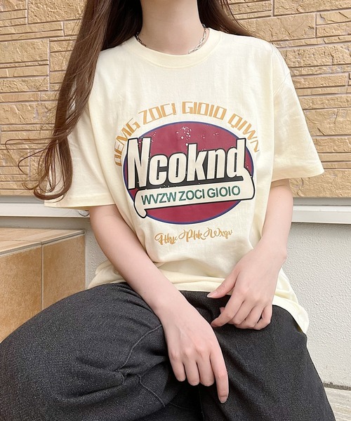 Nana(ナナ)の「オーバーサイズプリントTシャツ(Tシャツ/カットソー・レディース・アイボリー/ホワイト・FREE)」の3枚目の写真