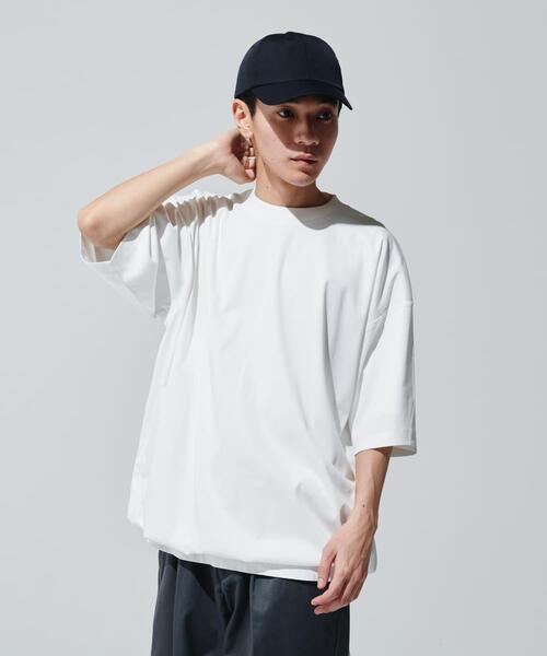URBAN RESEARCH DOORS（アーバンリサーチドアーズ）の「『仁村紗和さん着用』『UR TECH』サマシェア ドロストTシャツ（Tシャツ/カットソー・メンズ・ブラック/ブラック系その他/ホワイト・MEDIUM/LARGE）」の7枚目の写真