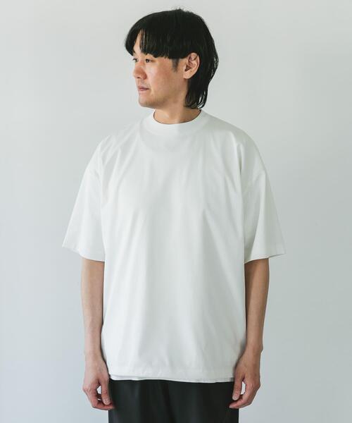 URBAN RESEARCH DOORS（アーバンリサーチドアーズ）の「『仁村紗和さん着用』『UR TECH』サマシェア ドロストTシャツ（Tシャツ/カットソー・メンズ・ブラック/ブラック系その他/ホワイト・MEDIUM/LARGE）」の18枚目の写真