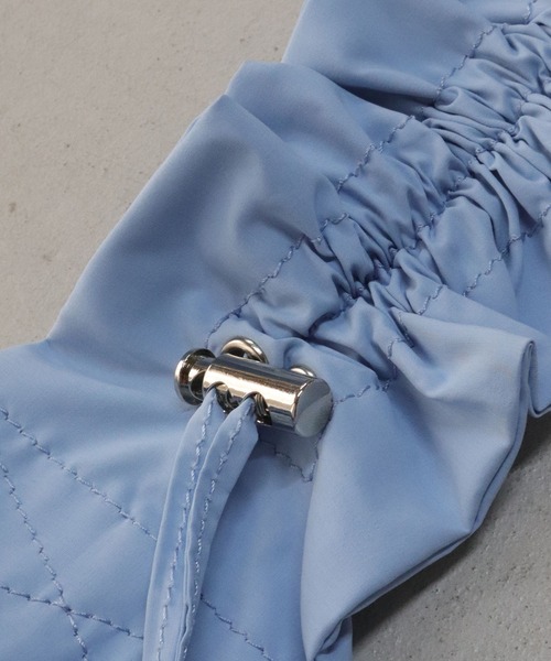 somlu.(ソンムル)の「【somlu.】ギャザービッグ巾着ショルダーバッグ(ショルダーバッグ・レディース・ブラック/アイボリー/ライトブルー/チャコールグレー/レッド・FREE)」の21枚目の写真