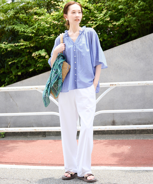 SLOBE IENA（スローブイエナ）の「シルク混フリルカラー5分袖