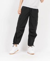 Reebok（リーボック）の「スタジオ スタイル カーゴパンツ / STUDIO STYLE CARGO PANT（カーゴパンツ）」