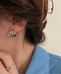 ダブルフープスタッドピアス