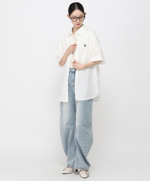 3.3 Field Trip （3.3フィールドトリップ）の「【UNISEX】ALAND／Ａロゴ無地半袖シャツ（シャツ/ブラウス・レディース・ブルー/ホワイト・SMALL/MEDIUM）」の15枚目の写真
