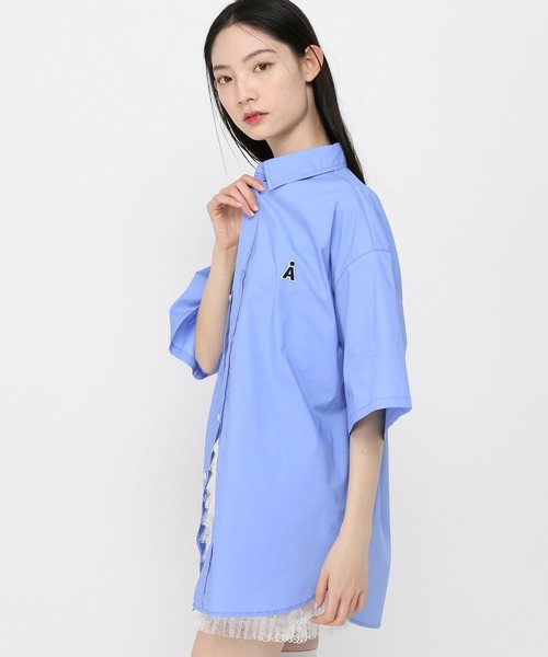 3.3 Field Trip （3.3フィールドトリップ）の「【UNISEX】ALAND／Ａロゴ無地半袖シャツ（シャツ/ブラウス・レディース・ブルー/ホワイト・SMALL/MEDIUM）」の12枚目の写真