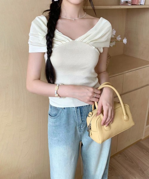 Jasmine Grandiflorum（ジャスミングランディフローラム）の「【Jasmine】タックドレープオフショルトップス (SS)（Tシャツ/カットソー・レディース・ミント/ピンク・FREE）」の6枚目の写真