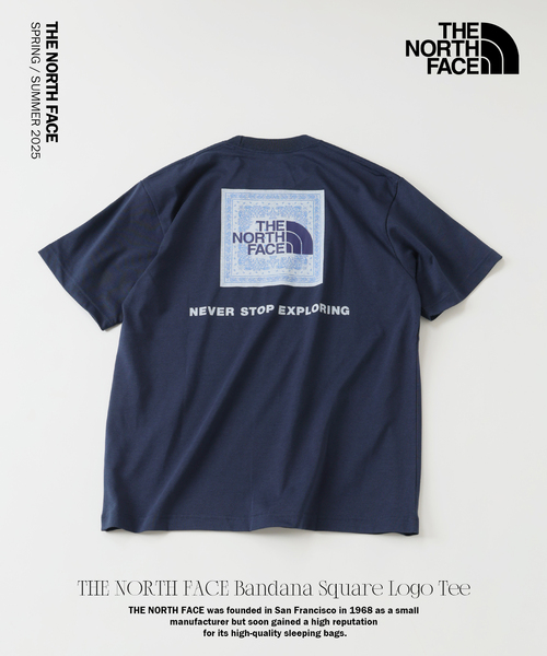 THE NORTH FACE(ザノースフェイス)の「THE NORTH FACE / ザ ノースフェイス バンダナ スクエア ロゴ Tシャツ(Tシャツ/カットソー・メンズ・チャコールグレー/ブラック/ネイビー・MEDIUM/LARGE/X-LARGE)」の3枚目の写真