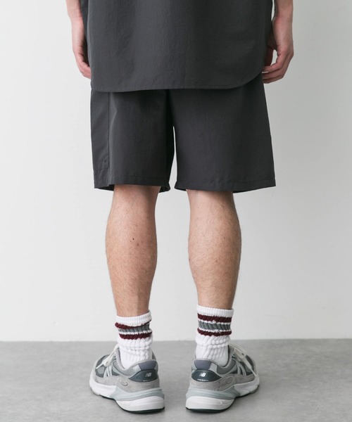 MARMOT（マーモット）の「『別注』Marmot×DOORS　DOTAIR SHORTS（その他パンツ・メンズ・チャコールグレー/ブラック/ベージュ・LARGE/MEDIUM/X-LARGE）」の15枚目の写真