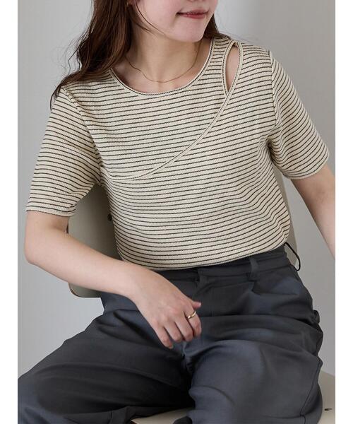 ehka sopo(エヘカソポ)の「ボーダーカットアウトプルオーバー(Tシャツ/カットソー・レディース・ブラック/キナリ/ピンク・F)」の2枚目の写真