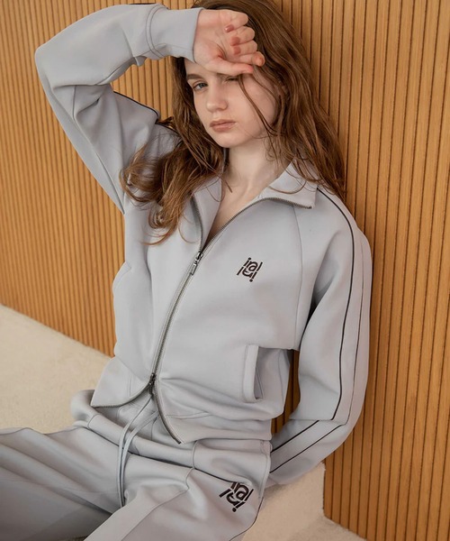 IRAL(アイラル)の「W ZIP TRACK JACKET(ジャージ・レディース・チャコールグレー/ブラック/グレー・FREE)」の3枚目の写真