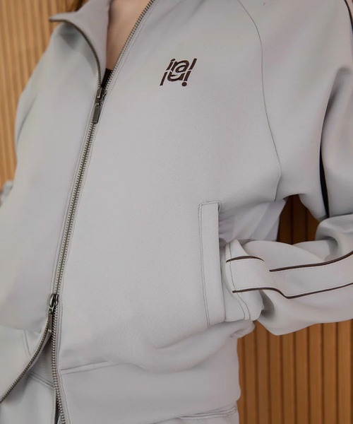 IRAL(アイラル)の「W ZIP TRACK JACKET(ジャージ・レディース・チャコールグレー/ブラック/グレー・FREE)」の13枚目の写真