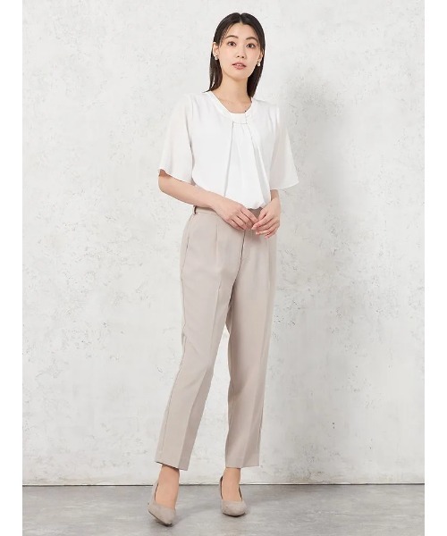 HARUYAMA（ハルヤマ）の「【UVカット】2WAYタイ風バ－付ブラウス 5分袖 透けにくい ウォッシャブル SOFFICE（シャツ/ブラウス・レディース・ホワイト/ブルー・S/M/L/LL）」の4枚目の写真