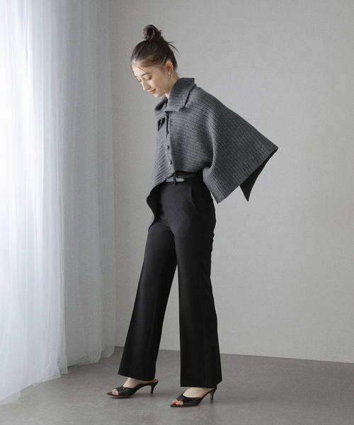 La TOTALITE（ラトータリテ）の「many way ウールケープストール（ストール/ショール・レディース・チャコールグレー/キャメル/アイボリー・FREE）」の12枚目の写真