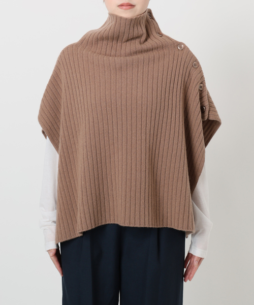 La TOTALITE（ラトータリテ）の「many way ウールケープストール（ストール/ショール・レディース・チャコールグレー/キャメル/アイボリー・FREE）」の8枚目の写真