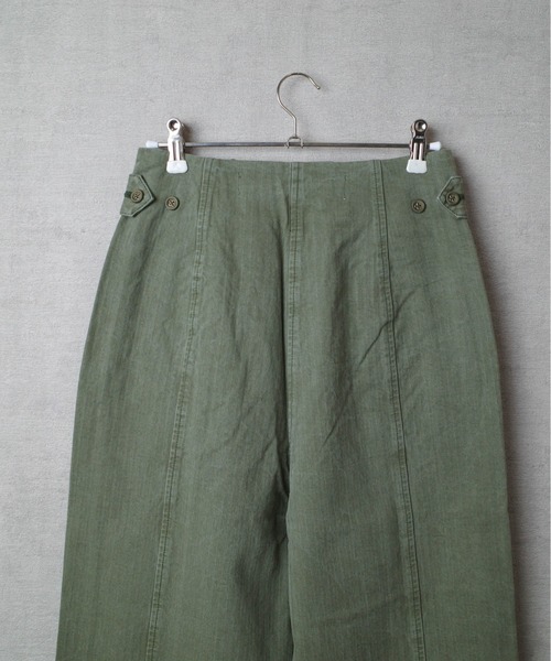 BLACK BY MOUSSY（ブラックバイマウジー）の「【PH1】【BLACK by MOUSSY】JAPAN MADE HERRINGBONE PANTS 070BA311-0020（その他パンツ・レディース・カーキ/ネイビー・1/2）」の11枚目の写真