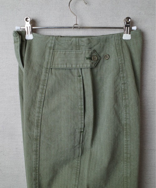 BLACK BY MOUSSY（ブラックバイマウジー）の「【PH1】【BLACK by MOUSSY】JAPAN MADE HERRINGBONE PANTS 070BA311-0020（その他パンツ・レディース・カーキ/ネイビー・1/2）」の12枚目の写真