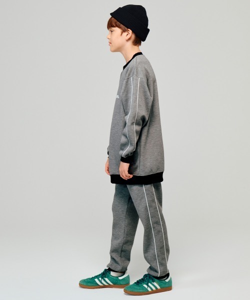KRIFF MAYER Kid's Collection（クリフメイヤーキッズコレクション）の「【セットアップ対応可】パイピングクループルオーバー（スウェット・キッズ・ブラック/グリーン/ネイビー/グレー・150/140/130/120/170/160）」の8枚目の写真