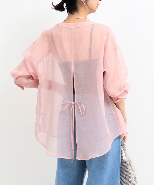 MICO COULIER（ミコクリエ）の「シアーリネンライクシャツ（シャツ/ブラウス・レディース・ベージュ/チャコールグレー/ライトブルー/ベビーピンク・38）」の4枚目の写真