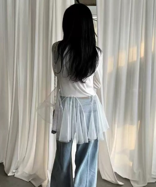 Vipoa（ヴィポア）の「tulle layered tunic bustier（その他トップス・レディース・ホワイト/ブラック・FREE）」の5枚目の写真