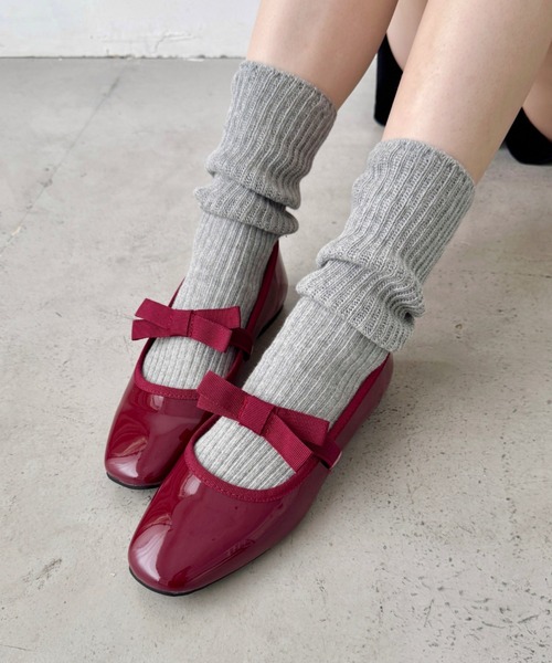 バレエシューズ ストラップ付き ピンク/グレー バレエシューズ ストラップ付き ピンク/グレー バレエシューズ