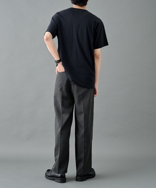 COLONY 2139（コロニートゥーワンスリーナイン）の「ピンストライプ2タックワイドパンツ（スラックス・メンズ・ブラック/グレー・LARGE/MEDIUM）」の9枚目の写真