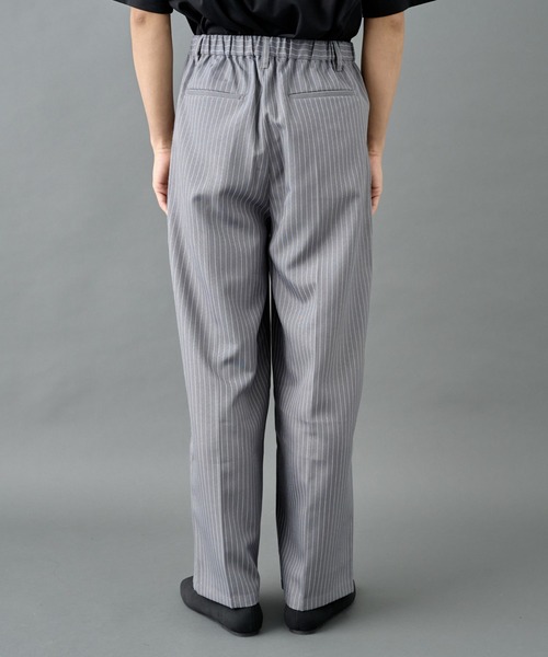 COLONY 2139（コロニートゥーワンスリーナイン）の「ピンストライプ2タックワイドパンツ（スラックス・メンズ・ブラック/グレー・LARGE/MEDIUM）」の17枚目の写真
