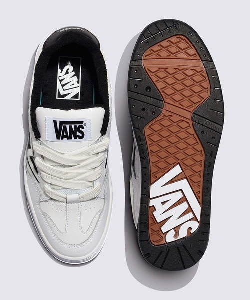 VANS(バンズ)の「アップランド(スニーカー・メンズ・ホワイト×ブラック・5/6.5/7.5/8/8.5/9.5/10/9/7/6/4.5/12/11.5/11/10.5/5.5/4)」の4枚目の写真