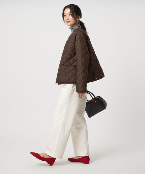 Traditional Weatherwear（トラディショナルウェザーウェア）の「【別注】＜Traditional Weatherwear＞ARKLEY Aライン キルティング ショート コート（ノーカラーコート・レディース・ブラック/ダークブラウン・32/34）」の5枚目の写真