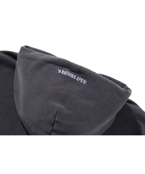 A BATHING APE（アベイシングエイプ）の「GARMENT DYE COLLEGE PULLOVER HOODIE（パーカー・メンズ・バーガンディー/チャコール/ベージュ・MEDIUM/X-LARGE/SMALL/XX-LARGE/LARGE）」の10枚目の写真