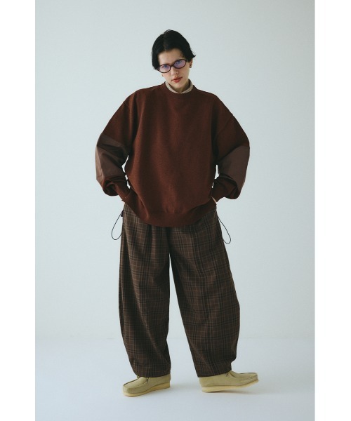 HeRIN.CYE(ヘリンドットサイ)の「Cocoon easy pants コクーンイージーパンツ(その他パンツ・レディース・ブラウン系その他/グレー/ブラック・36/38)」の9枚目の写真