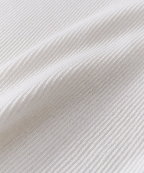 La boutique BonBon（ラブティックボンボン）の「【着回し抜群・美人見え】スパンコールリブオフショル8分袖ニット（ニット/セーター・レディース・ネイビー/オフホワイト/ピンク・FREE）」の10枚目の写真