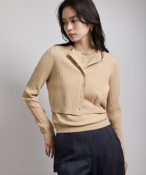 ROPE'(ロペ)の「ミニケーブルセパレートカーディガン(アンサンブル)/ イージーケア(カーディガン/ボレロ・レディース・ベージュ/ピンク系その他2・FREE)」の2枚目の写真