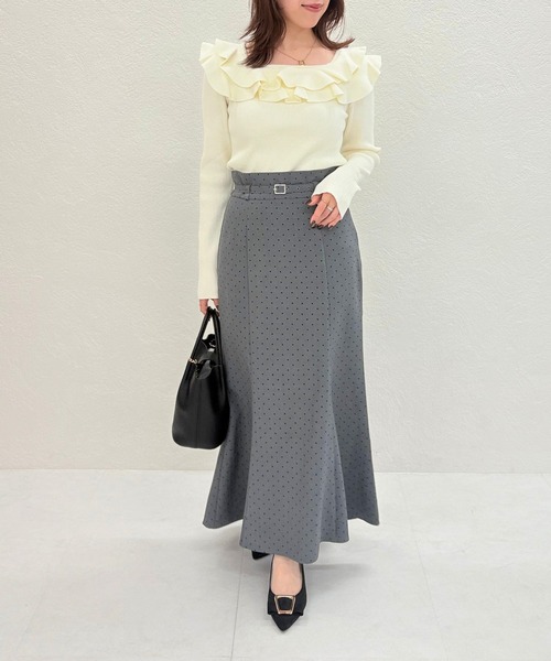 31 Sons de mode（トランテアン　ソン　ドゥ　モード）の「2025秋冬新作 フリルカラーニット（ニット/セーター・レディース・ピンク/ブラック/オフホワイト・ﾌﾘ-）」の5枚目の写真