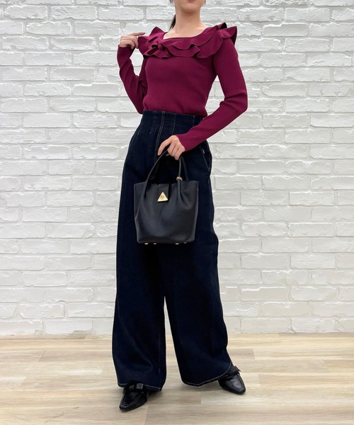 31 Sons de mode（トランテアン　ソン　ドゥ　モード）の「2025秋冬新作 フリルカラーニット（ニット/セーター・レディース・ピンク/ブラック/オフホワイト・ﾌﾘ-）」の10枚目の写真