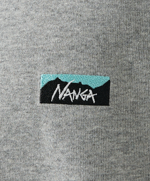 NANGA（ナンガ）の「【NANGA /ナンガ]】ECO HYBRID BOX EMBROIDERY L/STEE/ ボックスロゴ刺繍ロングTシャツ/ロゴ/長袖/ユニセックス【WEB限定】（Tシャツ/カットソー・メンズ・グレー/ホワイト/ブラック・L/M）」の10枚目の写真