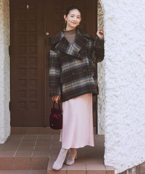 earth music&ecology（アースミュージックアンドエコロジー）の「ストレッチサテンスカート（スカート・レディース・ピンク/ブラウン/ブラック・FREE）」の17枚目の写真