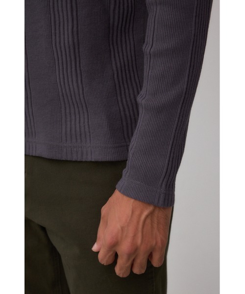 AZUL by moussy(アズールバイマウジー)の「ランダムリブヘンリーネックTシャツ(Tシャツ/カットソー・メンズ・ダークカーキ/ダークグレー/アイボリー・MEDIUM/LARGE)」の8枚目の写真