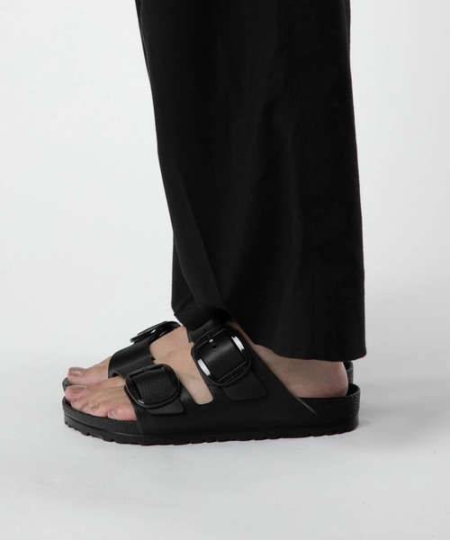 BIRKENSTOCK（ビルケンシュトック）の「BIRKENSTOCK ARIZONA BIG BUCKLE ビルケンシュトック アリゾナ ビッグ バックル サンダル（サンダル・レディース・ブラック・37/38/36）」の12枚目の写真
