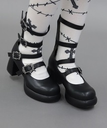 Chalmiere（シャルミエール）の「４連バックルパンプス（パンプス）」