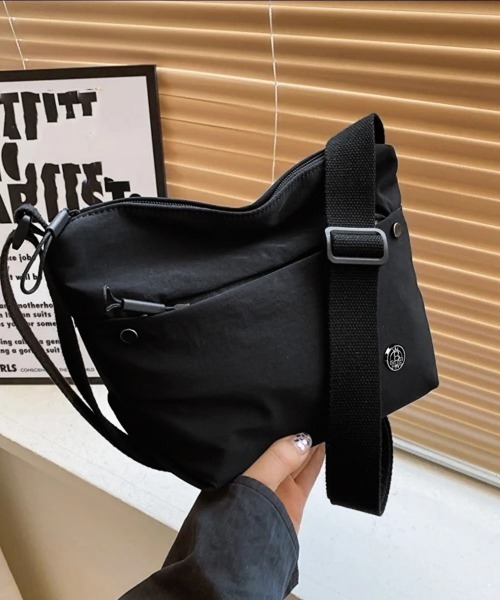 Miniministore(ミニミニストア)の「ミニショルダーバッグ 軽量斜めがけバッグ(ショルダーバッグ・レディース・アイボリー/ブラック/カーキ/キャメル/ラベンダー/ベージュ・FREE)」の11枚目の写真
