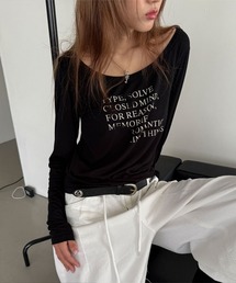 レタリング オフショルダー ボートネック 長袖 Tシャツ