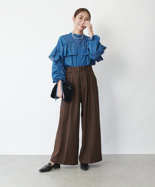 un dix cors（アンディコール）の「《主役級アイテム◎》シャーリングデニムブラウス（シャツ/ブラウス・レディース・サックスブルー/インディゴブルー・FREE）」の8枚目の写真