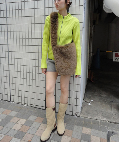 Oriens JOURNAL STANDARD（オリエンス ジャーナルスタンダード）の「フロントジップリブニット（ニット/セーター・レディース・ブラック/パープル/イエロー・FREE）」の3枚目の写真