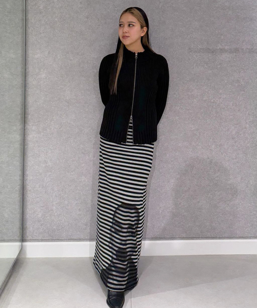 Oriens JOURNAL STANDARD（オリエンス ジャーナルスタンダード）の「フロントジップリブニット（ニット/セーター・レディース・ブラック/パープル/イエロー・FREE）」の9枚目の写真